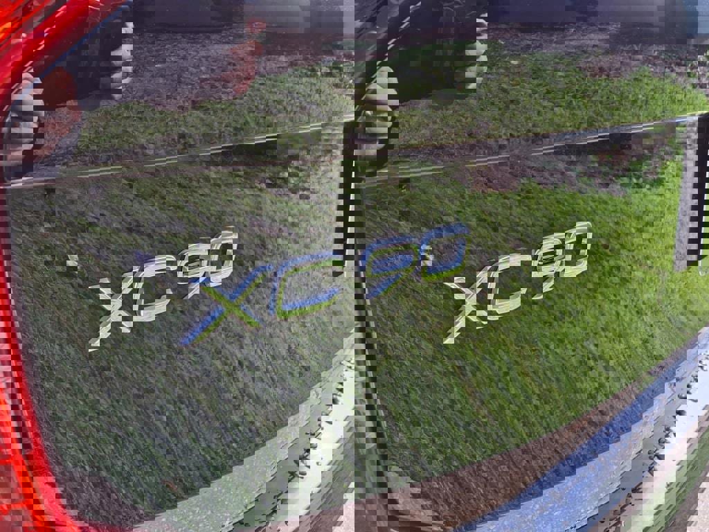 Certified 2023 Volvo XC90 T8 Plus w/ Protection Package image 28