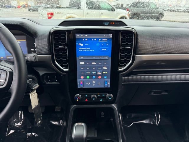 Used 2024 Ford Ranger XLT image 2