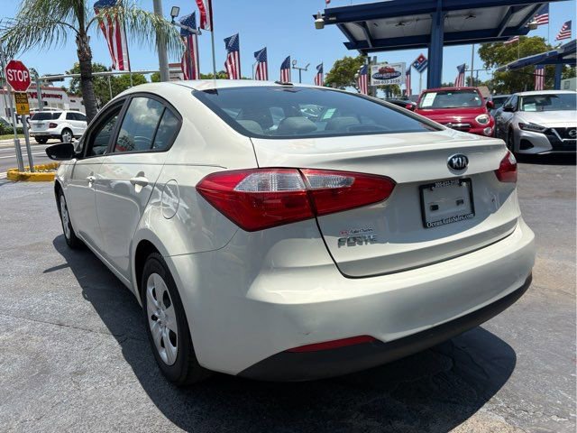 Used 2015 Kia Forte LX image 10