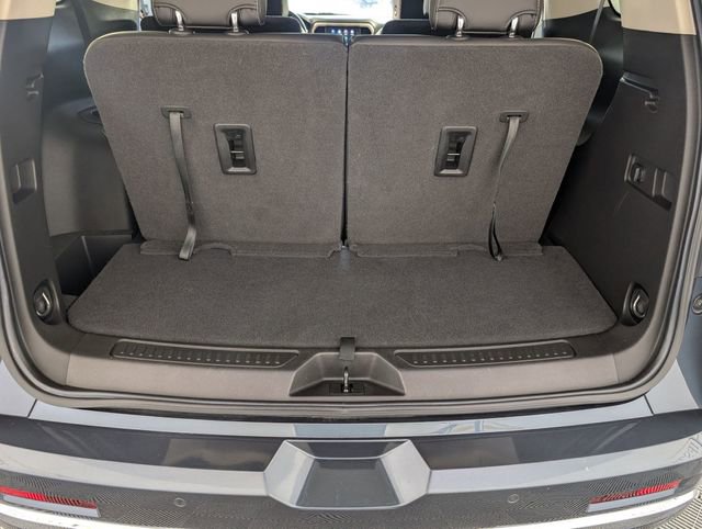 Used 2020 GMC Acadia Denali w/ Trailering Package image 32