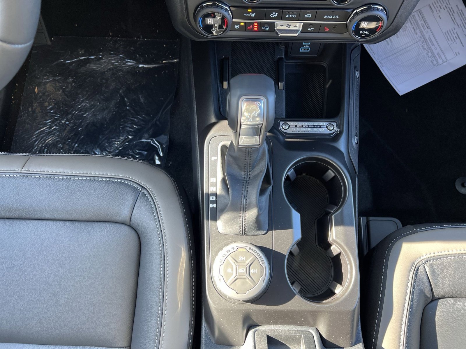 New 2025 Ford Bronco Outer Banks image 21