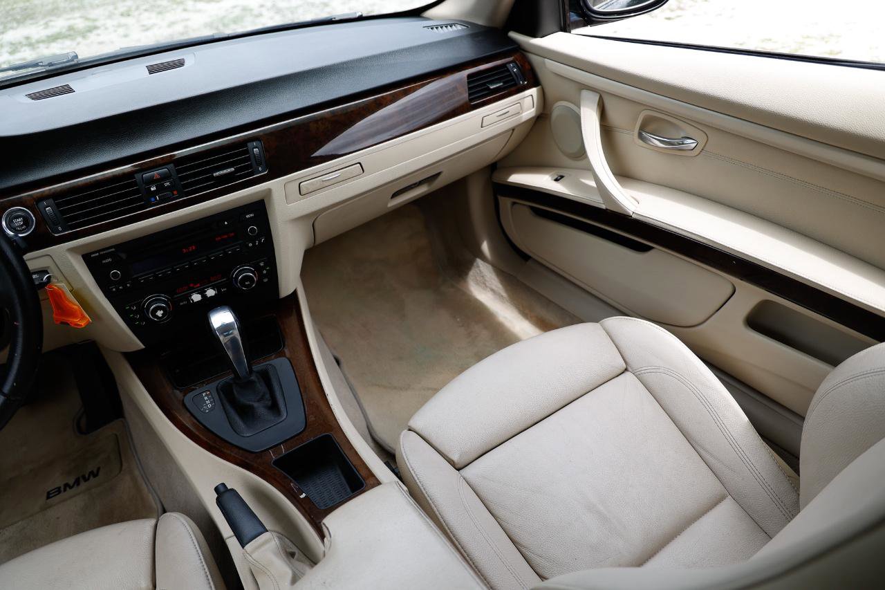 Used 2010 BMW 328i Coupe w/ Premium Pkg image 20