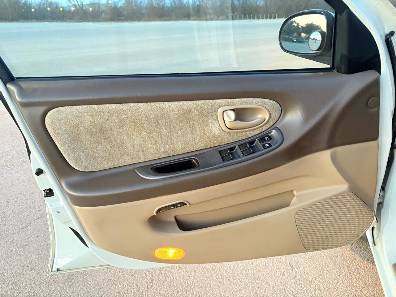 Used 2000 Nissan Maxima GXE image 13