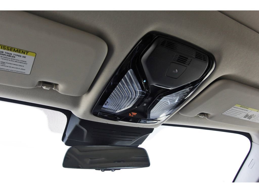 Used 2025 BMW X7 xDrive40i image 24