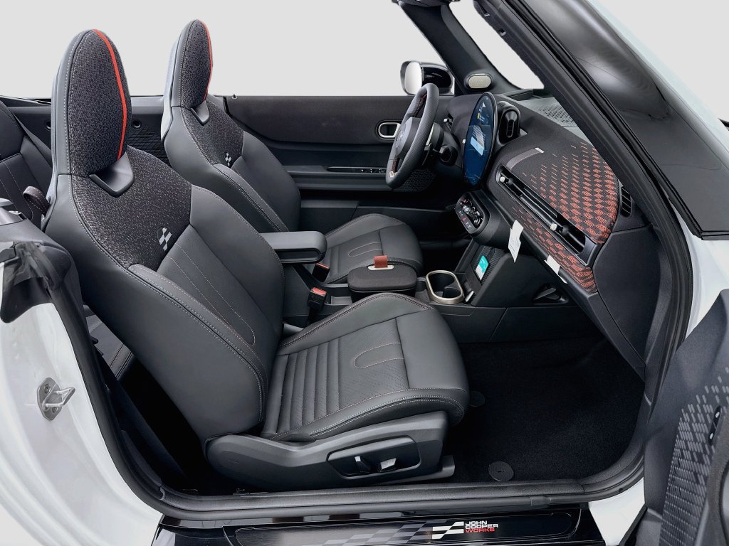 New 2026 MINI Cooper S FWD image 18