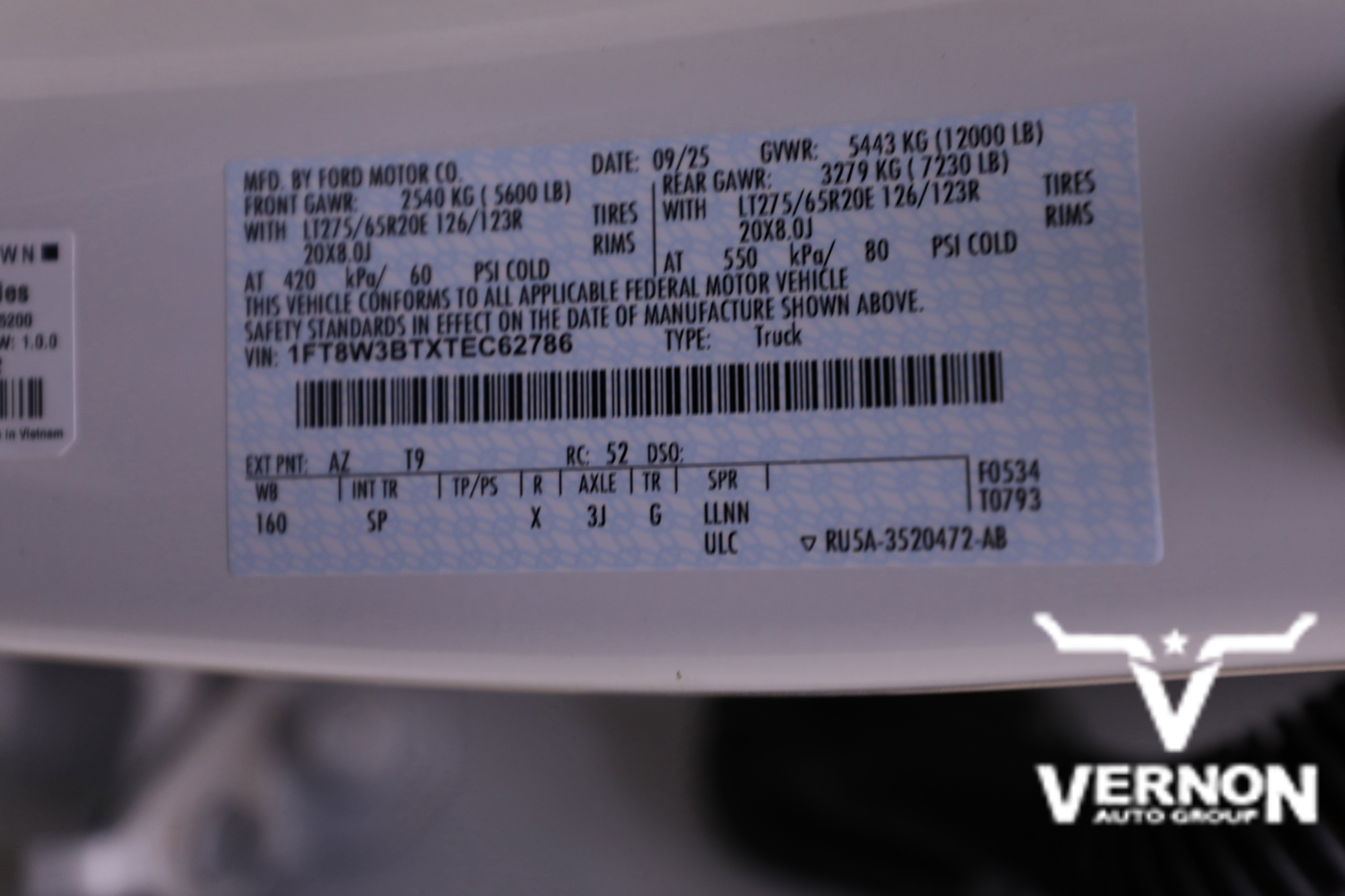 New 2026 Ford F350 King Ranch w/ FX4 Off-Road Package image 38