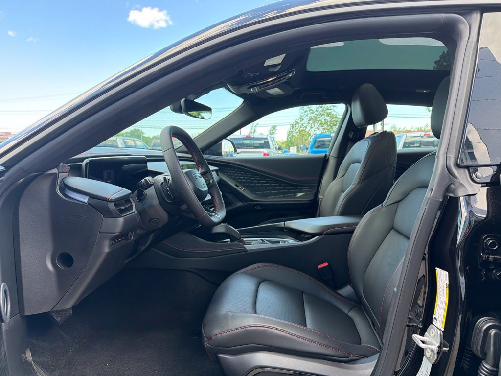New 2026 Dodge Charger R/T AWD/4WD image 17