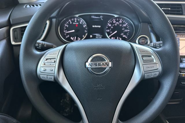 Used 2016 Nissan Rogue SV w/ SV Premium Package image 28