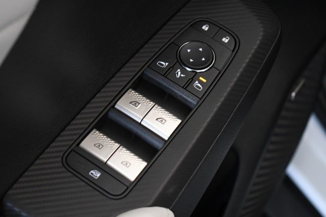 New 2026 Mitsubishi Outlander SE FWD image 31