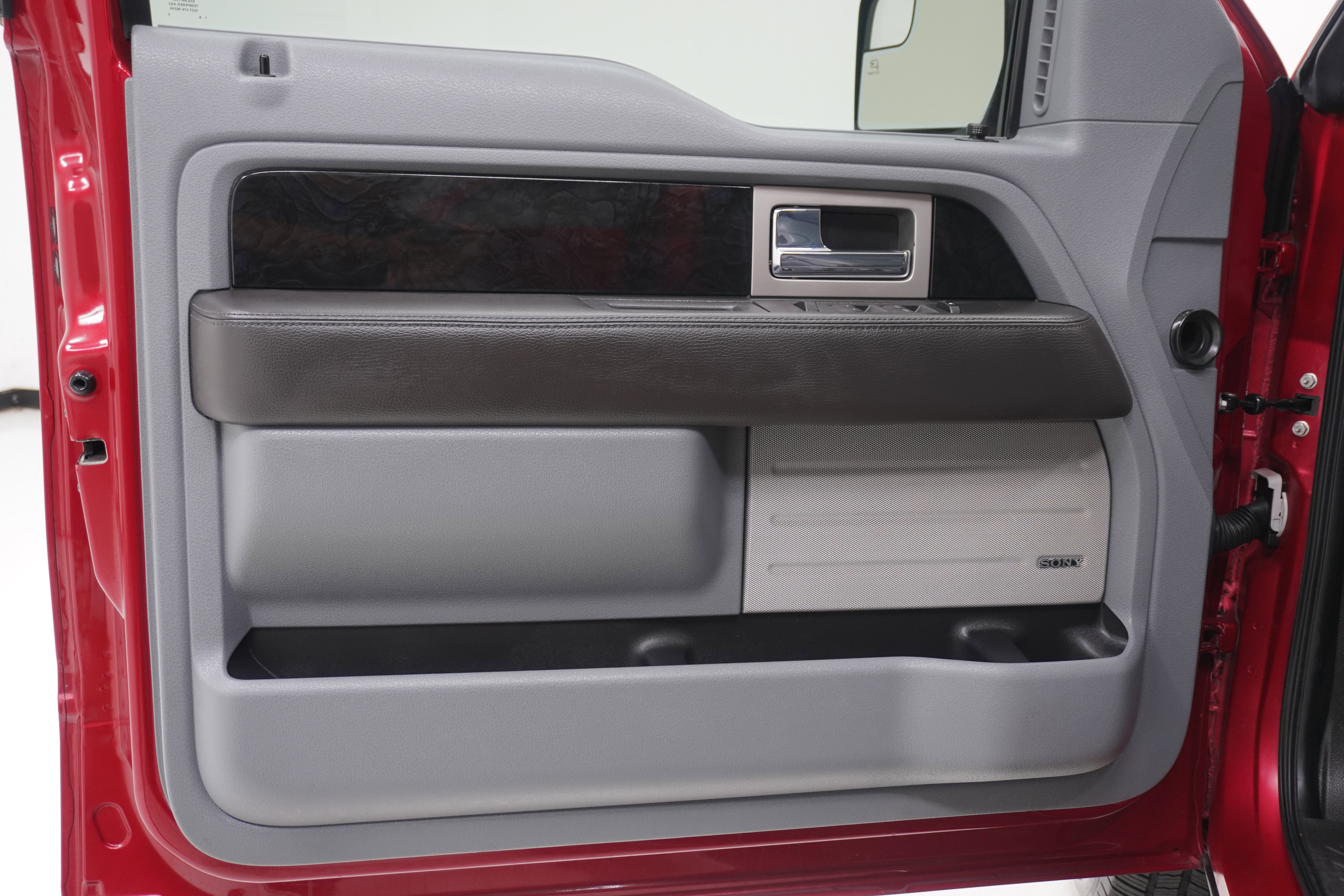 Used 2012 Ford F150 Platinum AWD/4WD image 15