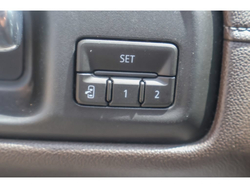 Used 2020 GMC Sierra 1500 Denali w/ Denali Ultimate Package AWD/4WD image 20