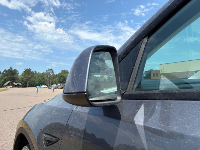 Used 2020 Tesla Model Y AWD image 14