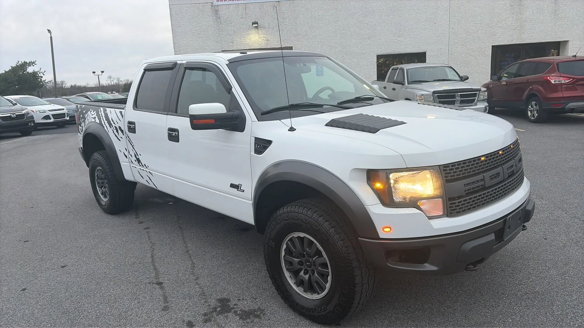 Used 2011 Ford F150 Raptor w/ Raptor Luxury Pkg image 31