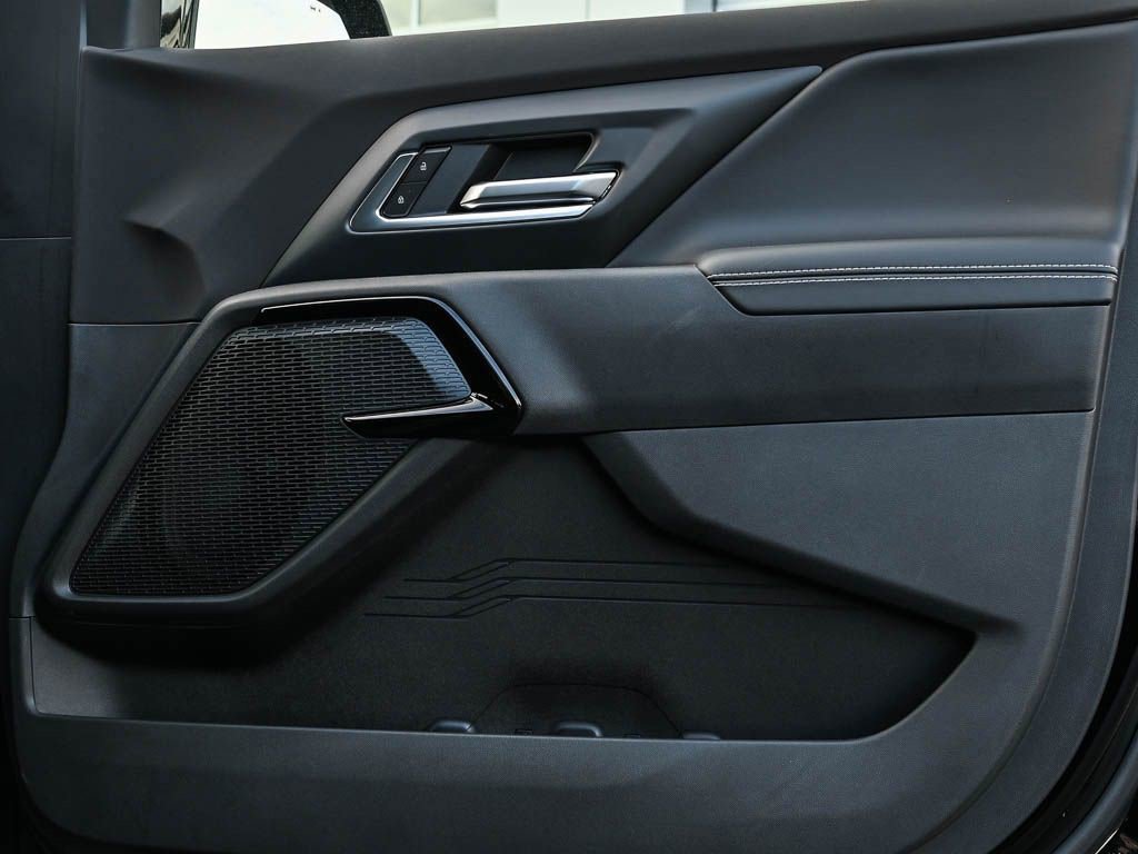 New 2026 Chevrolet Silverado EV LT image 7