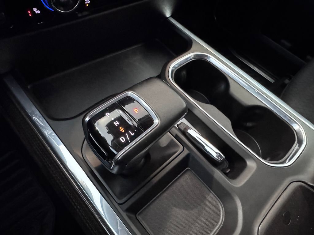 Certified 2025 Chevrolet Silverado 1500 RST image 25