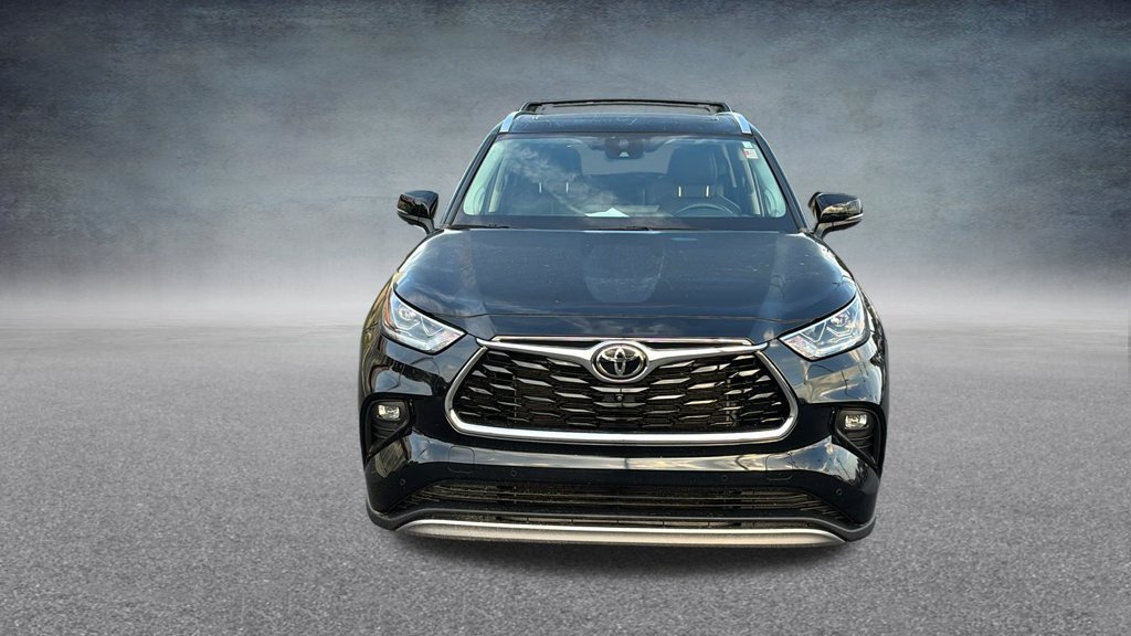 Used 2024 Toyota Highlander Platinum AWD/4WD image 8