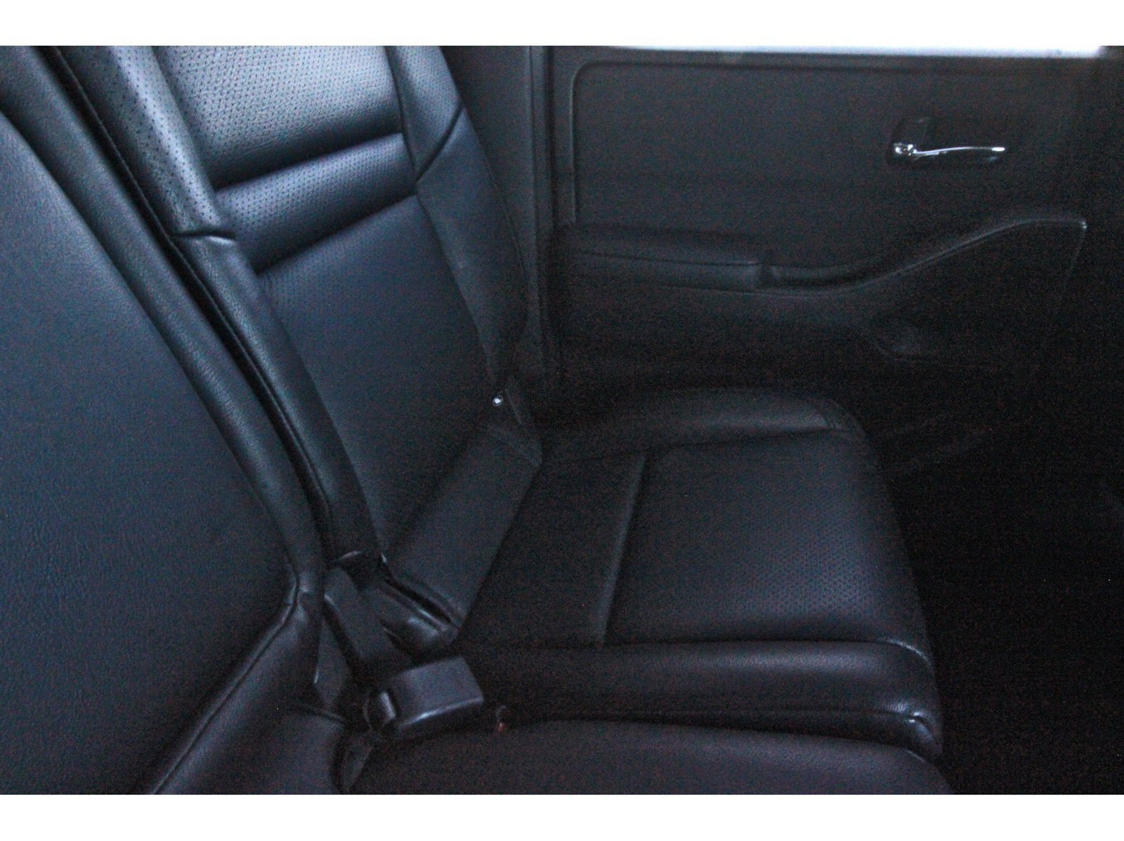 Used 2024 Nissan Frontier SV RWD image 16