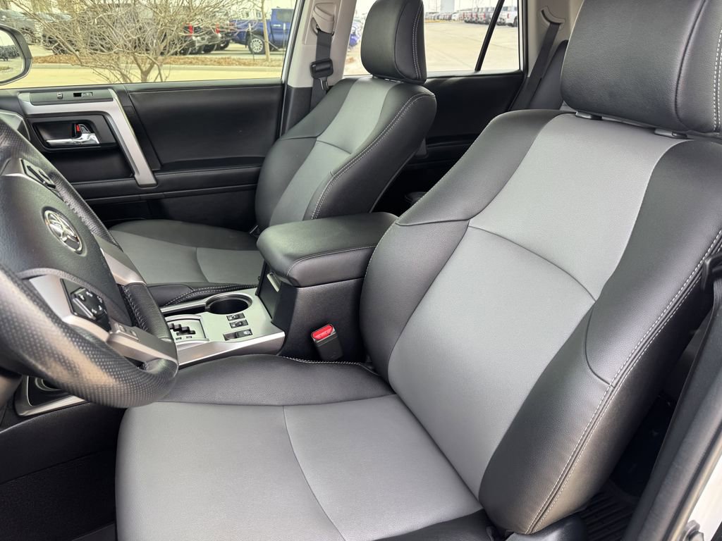 Used 2024 Toyota 4Runner SR5 Premium w/ Moonroof Package image 26