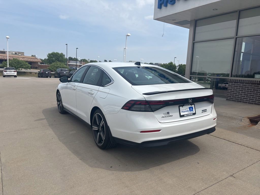 Used 2023 Honda Accord Sport image 7