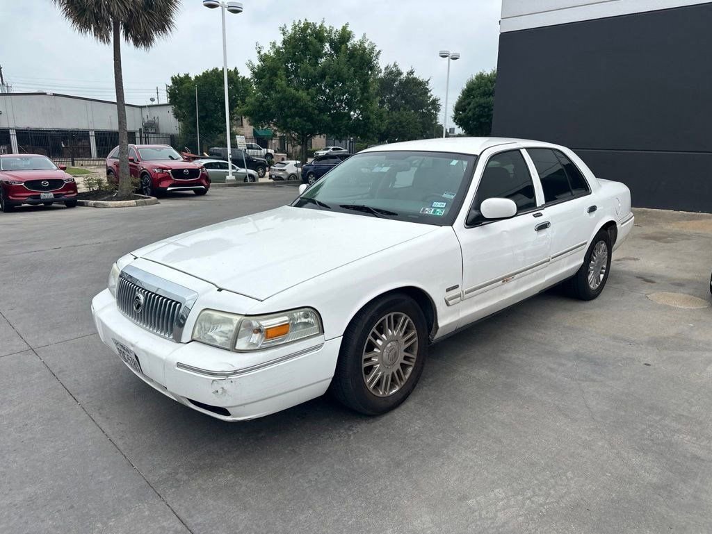 Used 2009 Mercury Grand Marquis LS RWD image 1