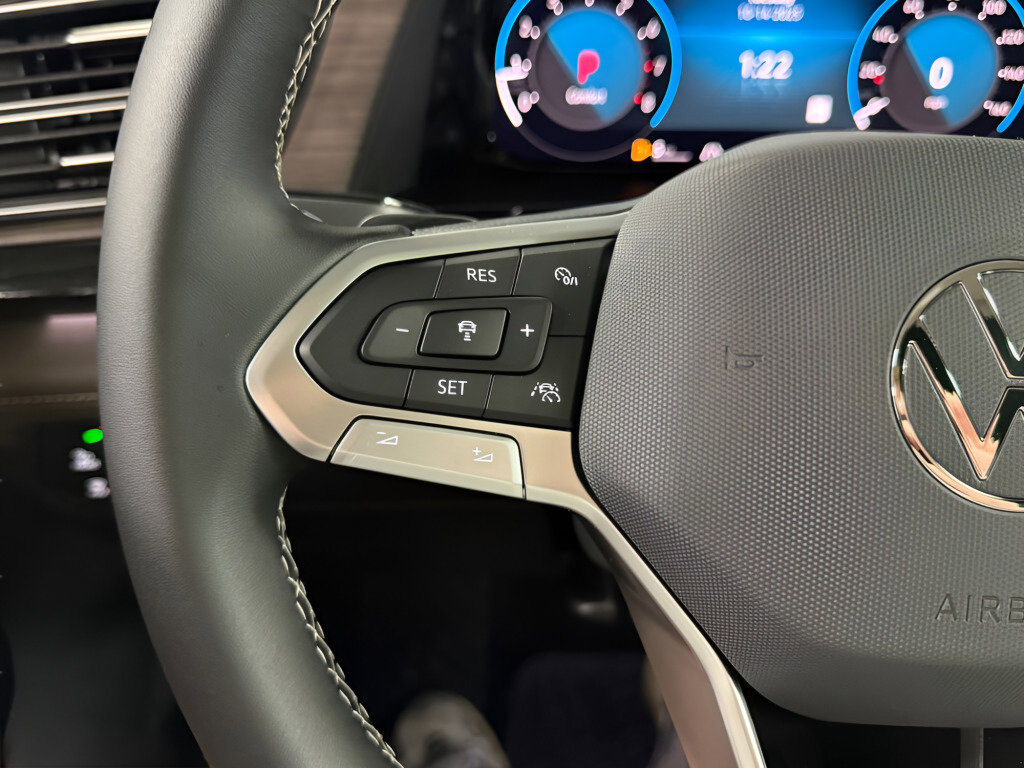 New 2026 Volkswagen Atlas SEL image 13