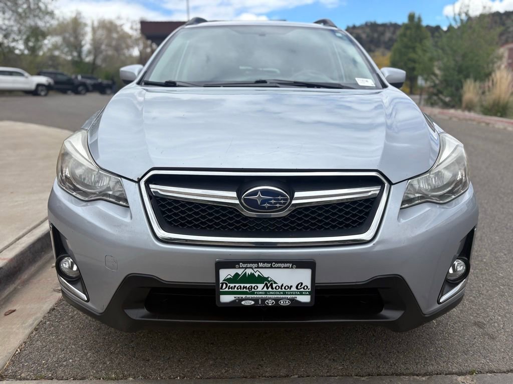 Used 2017 Subaru Crosstrek 2.0i Premium image 12