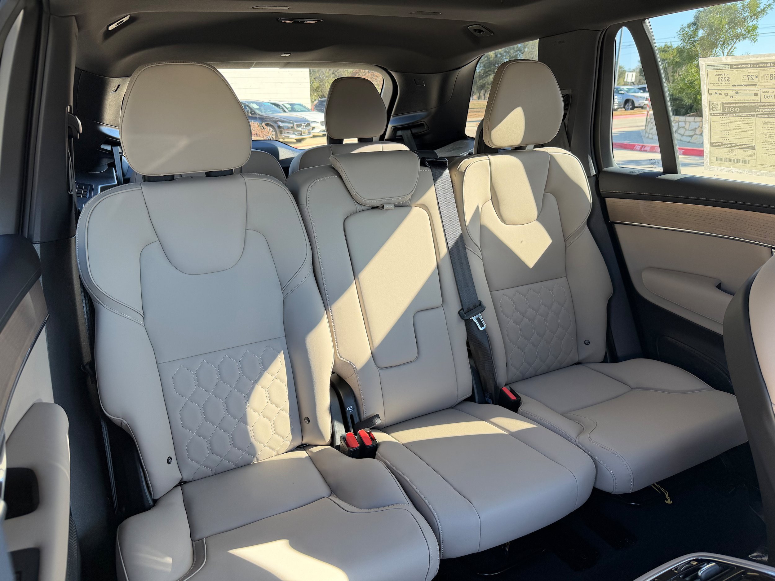 New 2026 Volvo XC90 T8 Core w/ Protection Package Premier AWD/4WD image 10