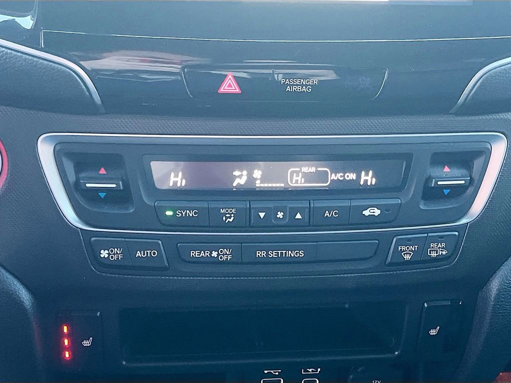 Used 2024 Honda Passport TrailSport image 16