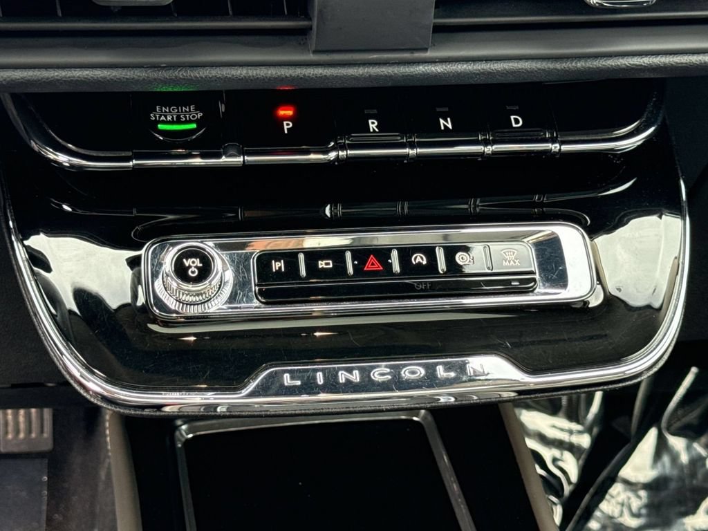 Certified 2023 Lincoln Corsair AWD w/ Equipment Group 101A image 26