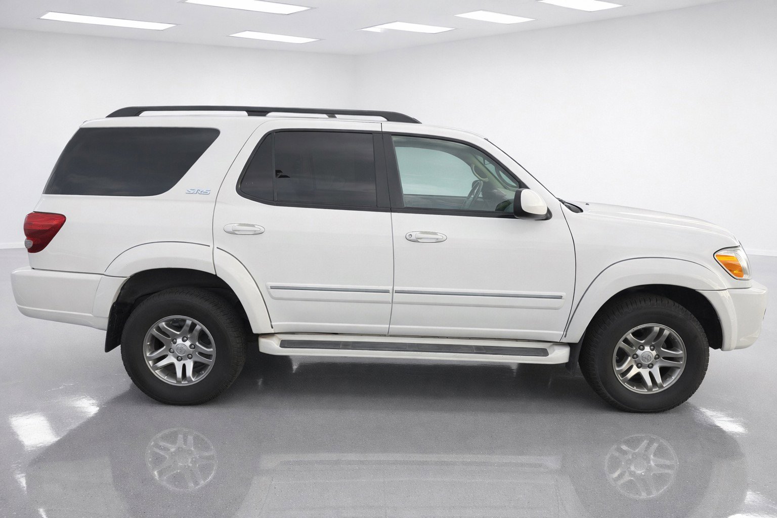 Used 2007 Toyota Sequoia SR5 AWD/4WD image 7