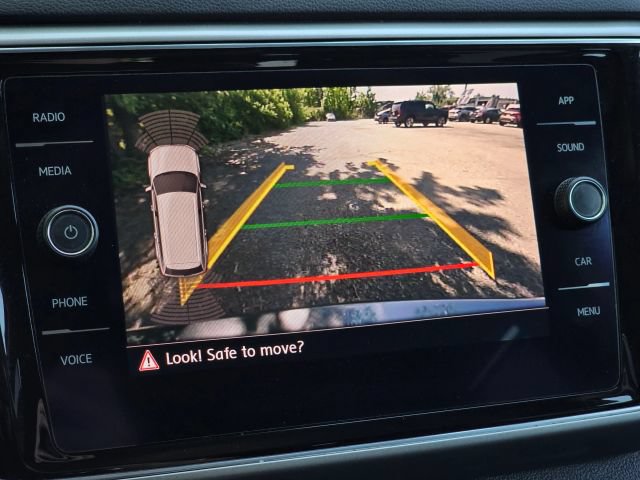 Used 2018 Volkswagen Atlas SEL AWD/4WD image 29
