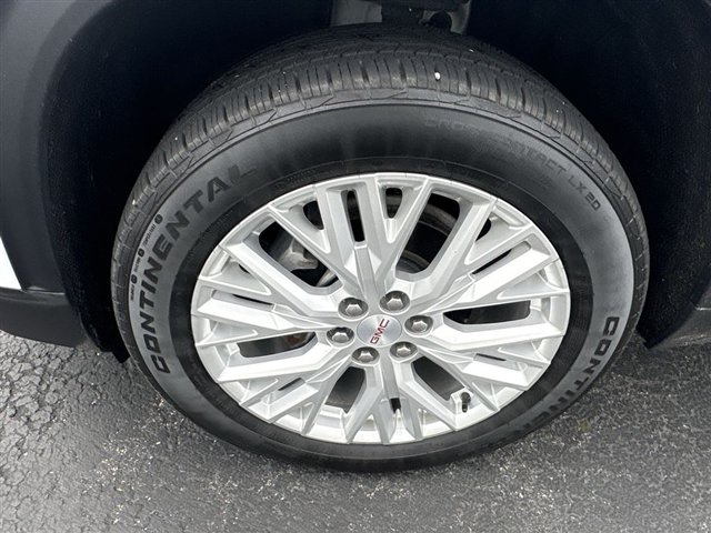 Certified 2024 GMC Acadia Elevation w/ LPO, Floor Liner Package FWD image 32