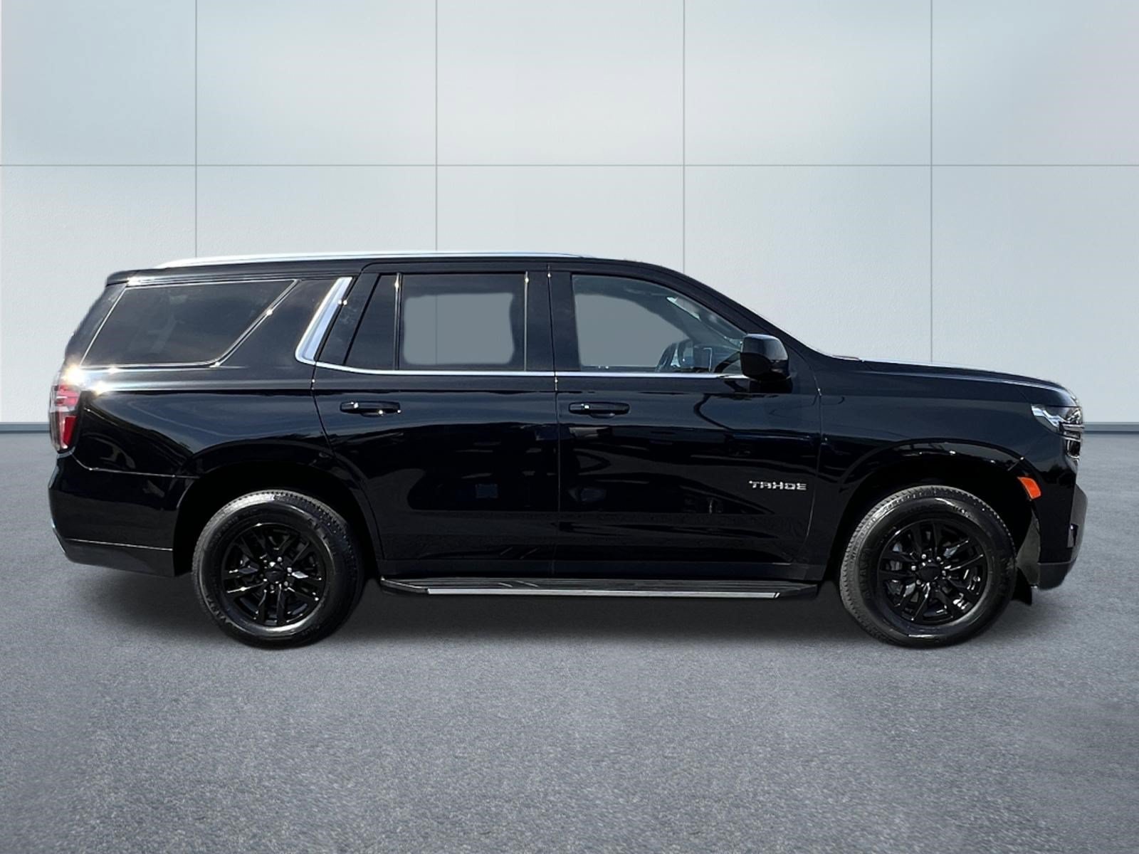 Used 2023 Chevrolet Tahoe LT AWD/4WD image 7