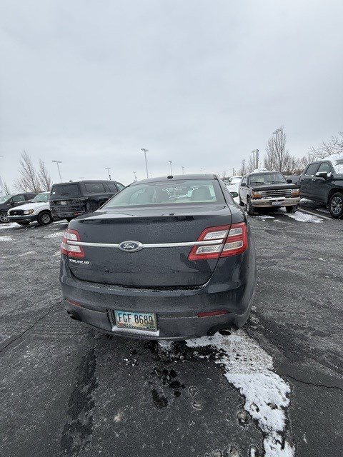 Used 2018 Ford Taurus SE image 12