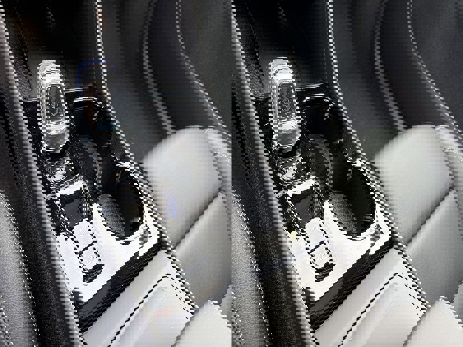 New 2026 Volvo XC40 B5 Plus w/ Protection Package Premier image 20