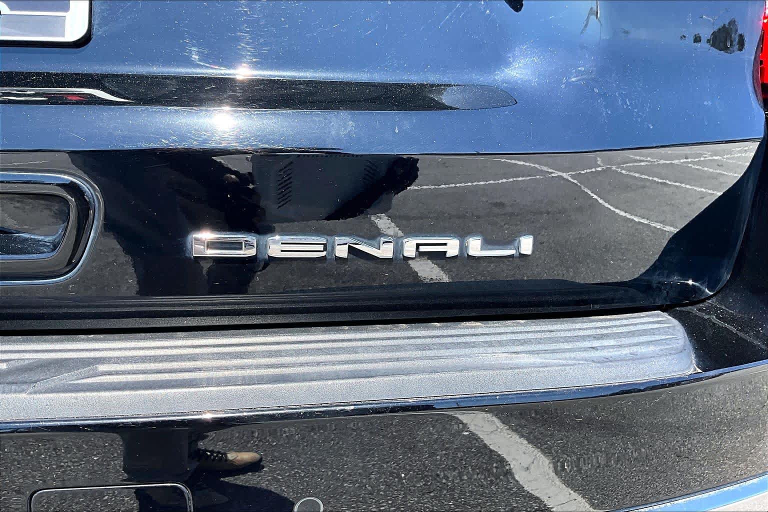 Used 2021 GMC Yukon Denali AWD/4WD image 31