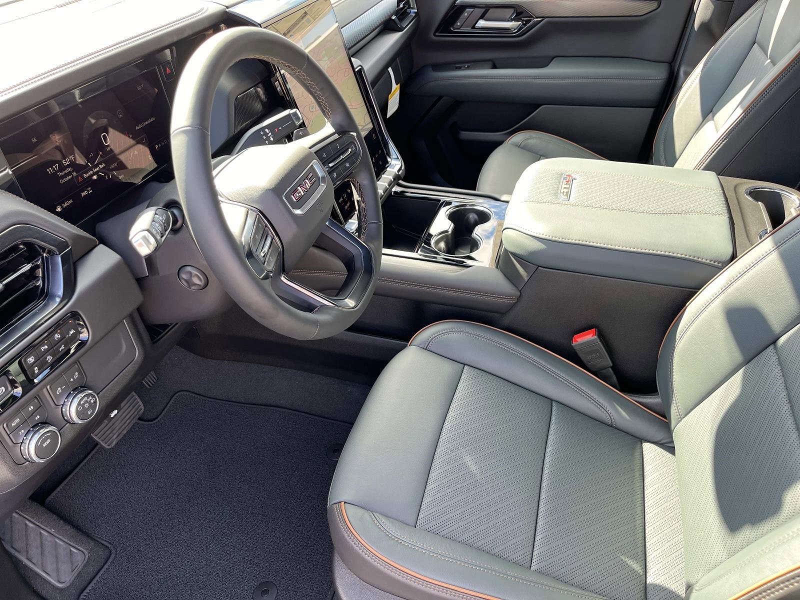 New 2026 GMC Yukon AT4 image 24