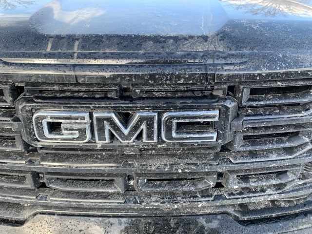 New 2026 GMC Acadia Elevation w/ Black Edition FWD image 12