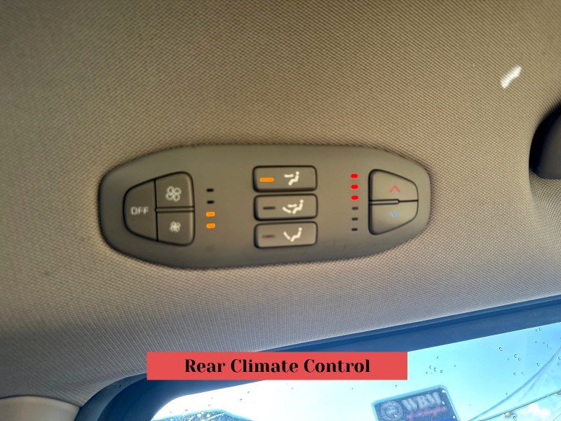 Used 2016 Kia Sedona LX w/ LX Essentials Premium Package image 27