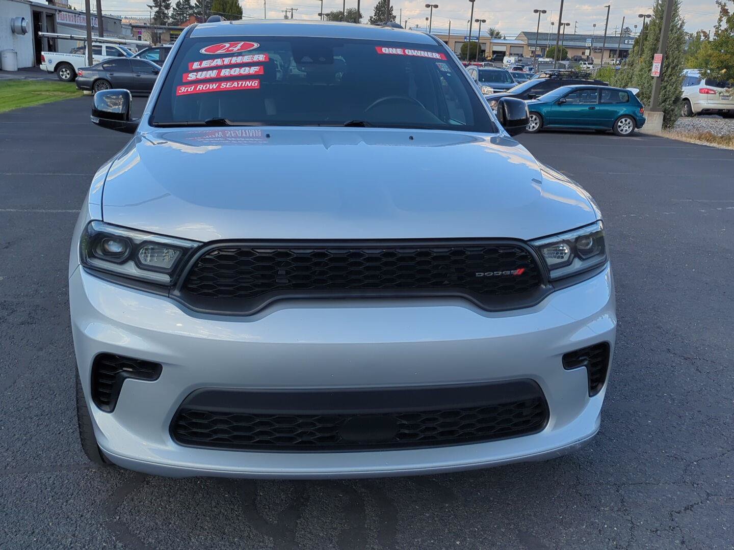 Used 2024 Dodge Durango GT AWD/4WD image 2