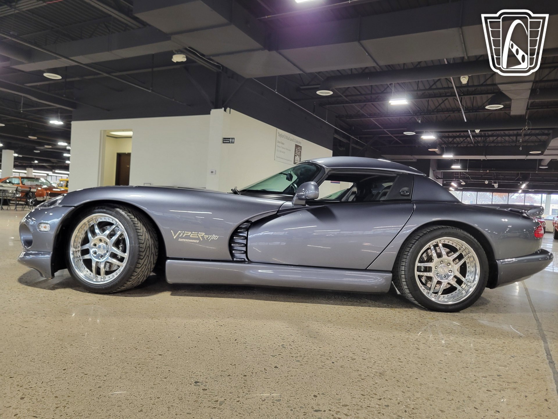Used 2000 Dodge Viper RT/10 image 5