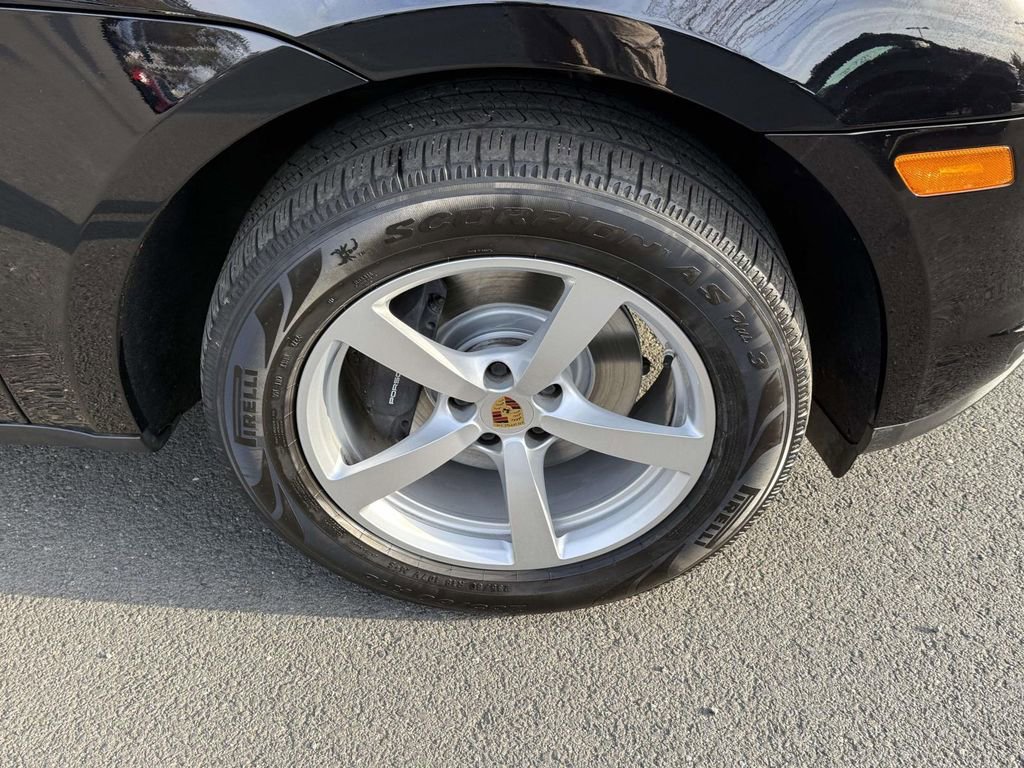 Used 2019 Porsche Macan image 7