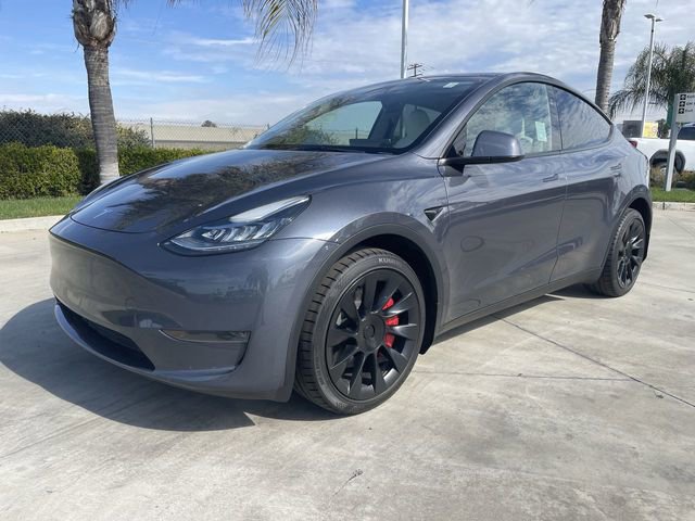 Used 2023 Tesla Model Y Long Range image 1