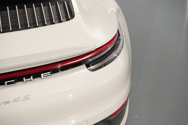 Used 2020 Porsche 911 Carrera 4S AWD/4WD image 27