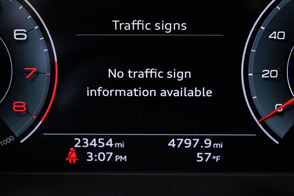 Used 2023 Audi Q5 2.0T Prestige w/ Prestige Package image 12