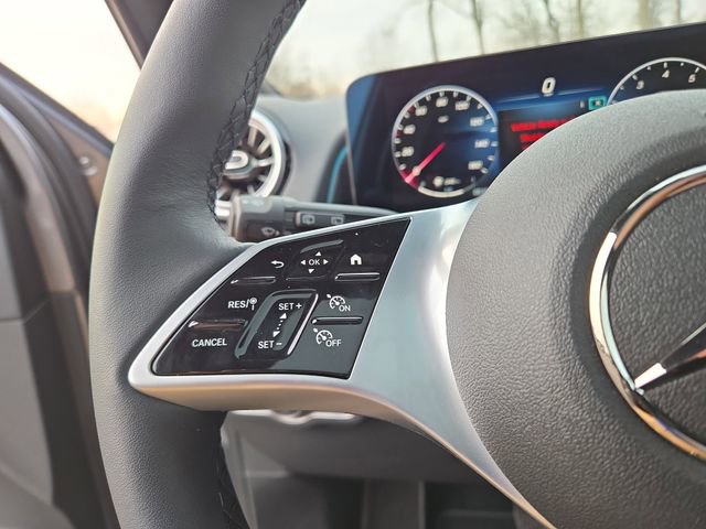 New 2026 Mercedes-Benz GLB 250 4MATIC image 20