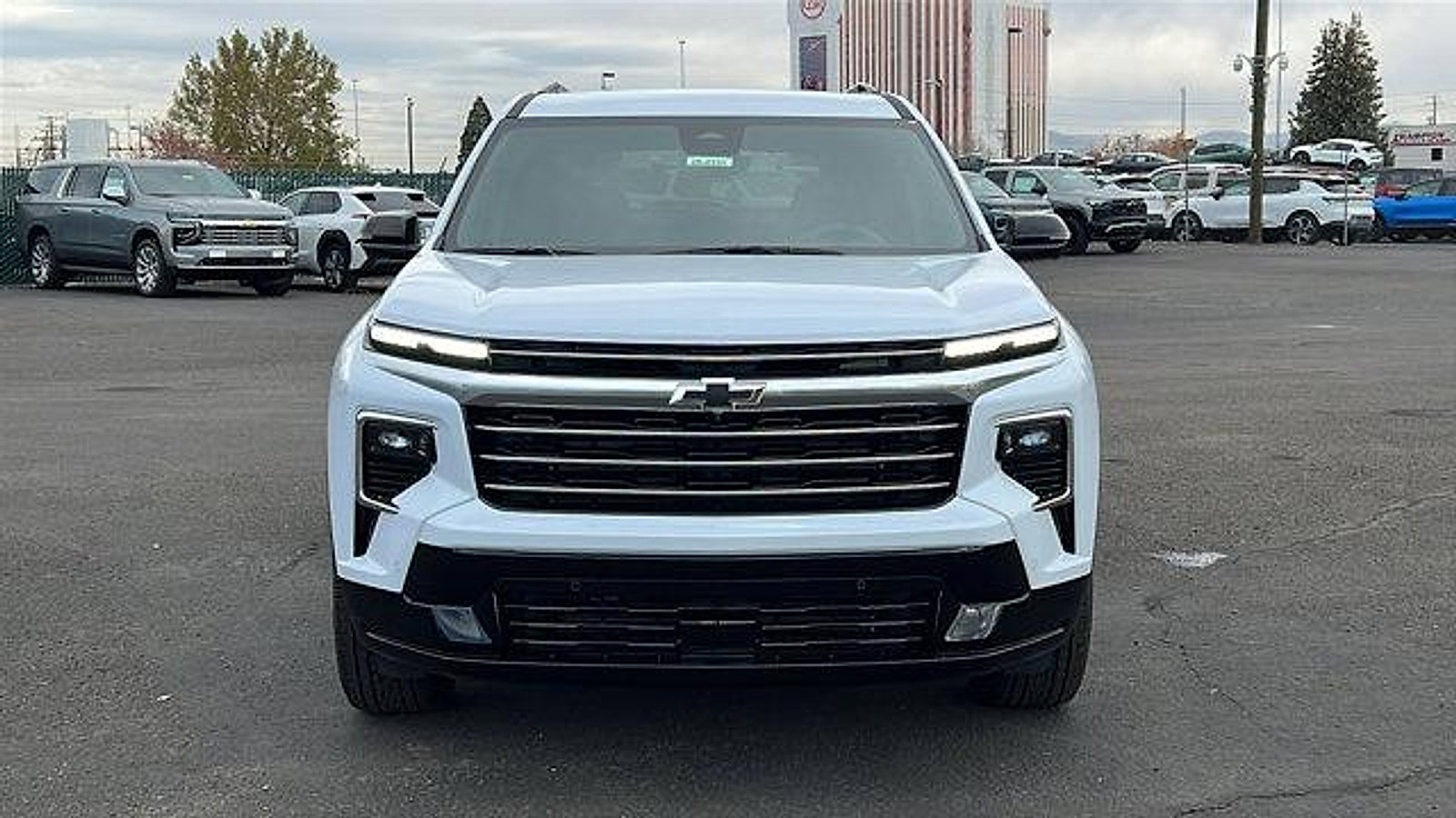 New 2026 Chevrolet Traverse High Country w/ LPO, Floor Liner Package image 2