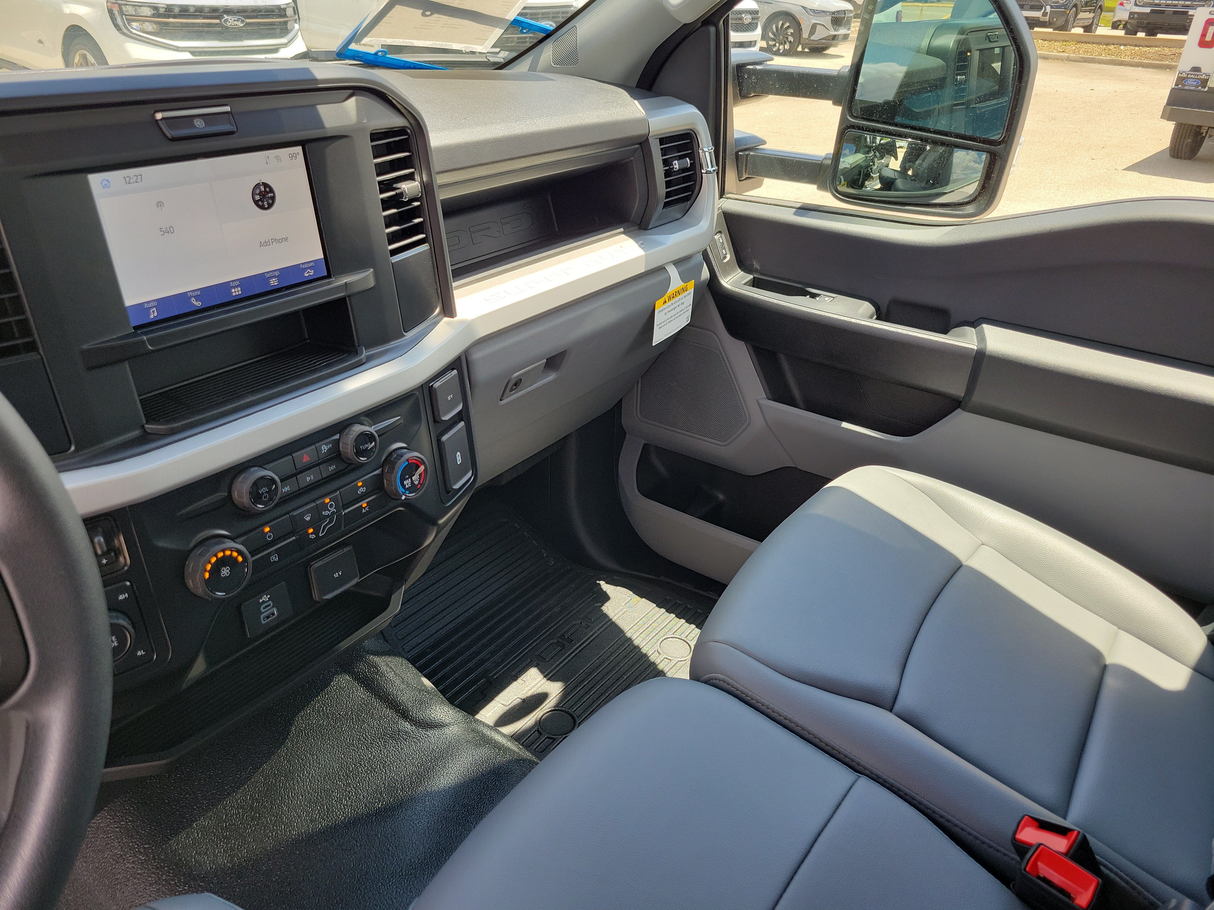 New 2026 Ford F550 4x4 Regular Cab Super Duty w/ XL Chrome Package image 22