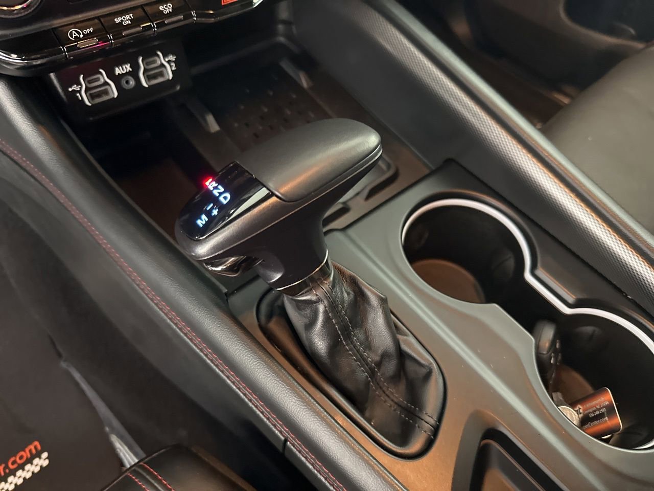 Used 2025 Dodge Durango GT image 23