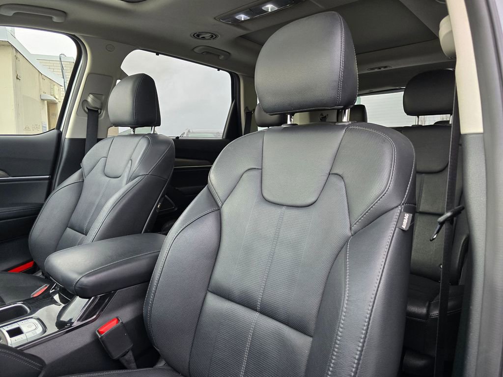 Used 2020 Kia Telluride SX image 26